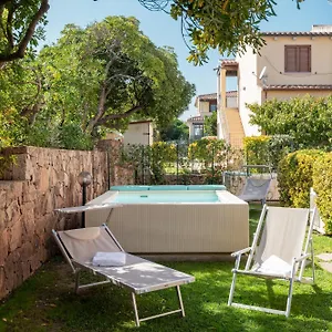 Apartment Bouganville, Budoni