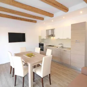 Apartment Tanaunella, Budoni